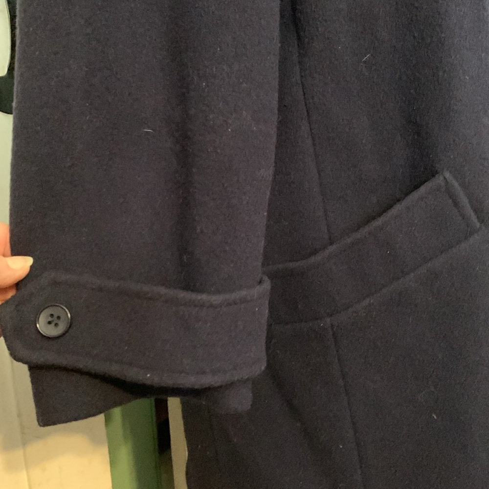 Vintage Jonathan Logan classic navy blue pea coat - Picture 6 of 14